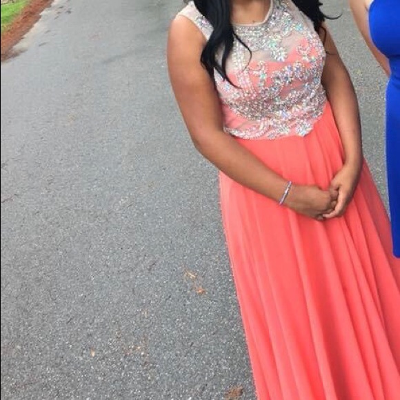 City Triangle Prom/Formal/Party dress - Picture 2 of 3